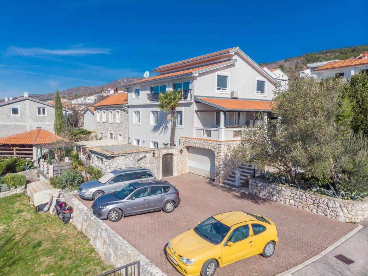 Apartments Adriatic 2 茨里克韦尼察 外观 照片